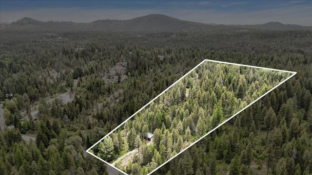 761 Granite Rd, Newport, WA 99156