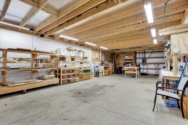 761 Granite Rd, Newport, WA 99156