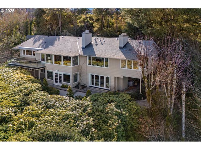 1205 Sw MYRTLE Dr, Portland, OR 97201