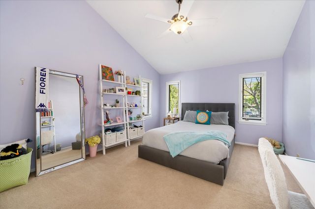 281 W Elm Park Avenue, Elmhurst, IL 60126