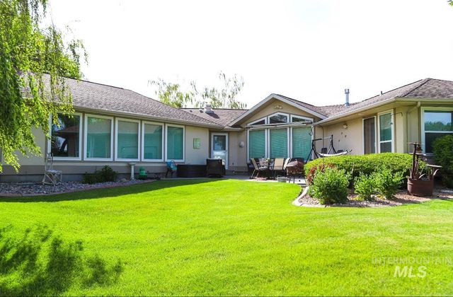 535 S 100 E, Jerome, ID 83338