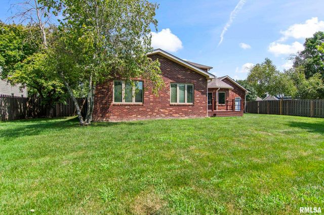 401 Colbrook Drive, Springfield, IL 62702