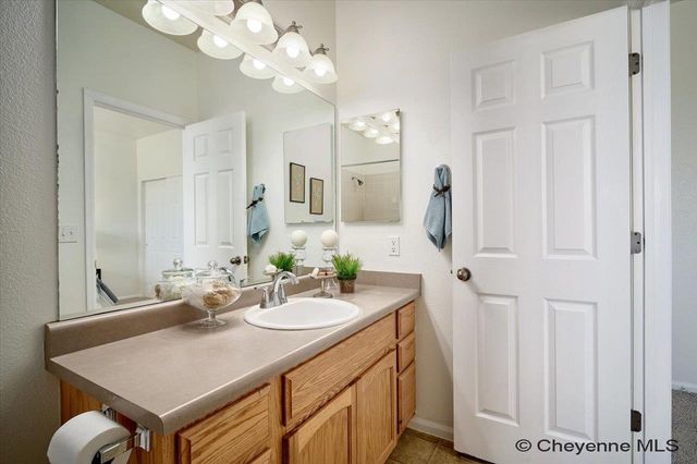 1609 MAROON DR, Cheyenne, WY 82001