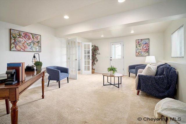 1609 MAROON DR, Cheyenne, WY 82001