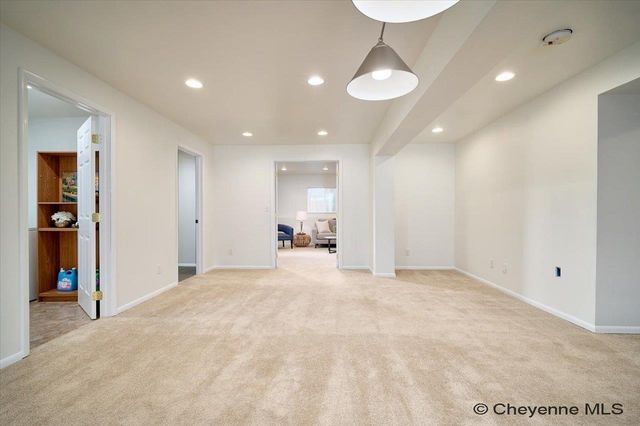 1609 MAROON DR, Cheyenne, WY 82001