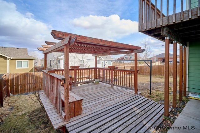 1609 MAROON DR, Cheyenne, WY 82001