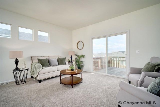 1609 MAROON DR, Cheyenne, WY 82001