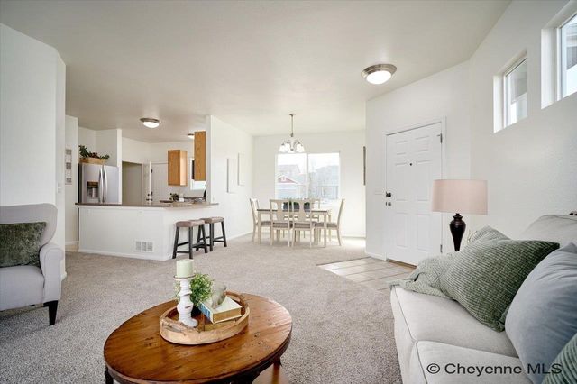 1609 MAROON DR, Cheyenne, WY 82001