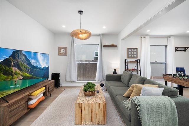 108 110 Bennett Avenue, Long Beach, CA 90803