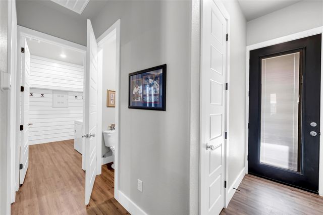 100 S Thomas CV, Burnet, TX 78611