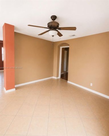 16355 SW 46th Terrace 16355, Miami, FL 33185
