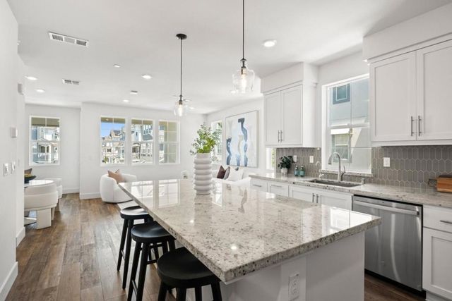 9423 Ocean Park Way, Newark, CA 94560