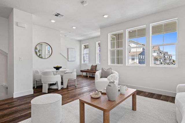 9423 Ocean Park Way, Newark, CA 94560