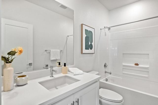 9423 Ocean Park Way, Newark, CA 94560