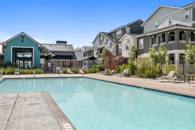 9423 Ocean Park Way, Newark, CA 94560