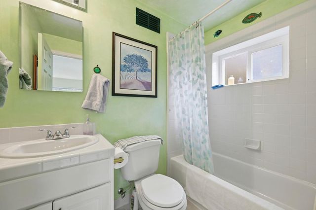 50 Tulare Street, Brisbane, CA 94005