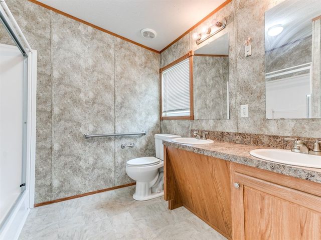 3200 Wright Avenue, Spencer, OK 73084