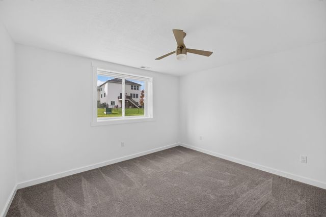 216 NW Lexington Drive, Waukee, IA 50263