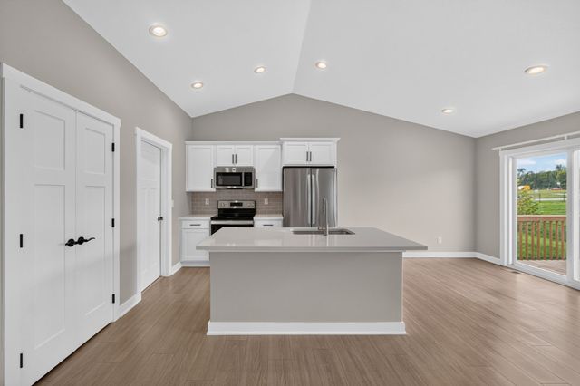 216 NW Lexington Drive, Waukee, IA 50263