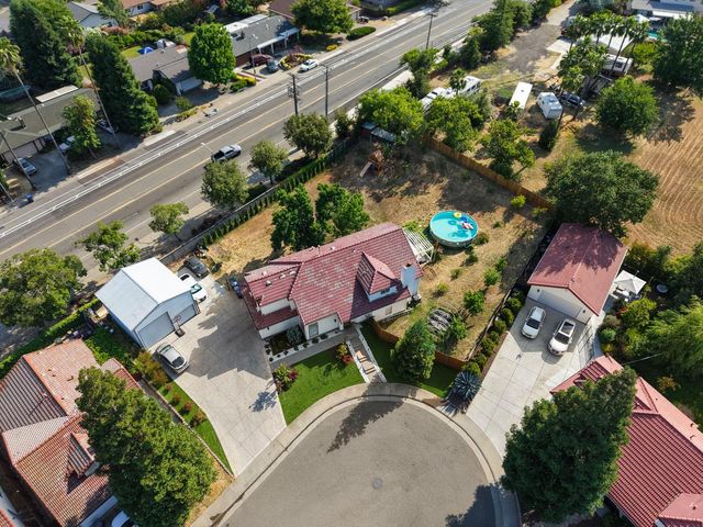 8360 Bluebell Ct, Citrus Heights, CA 95610