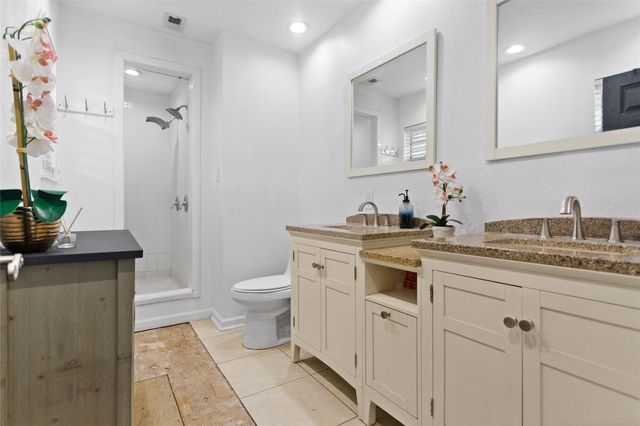 5001 Texas Avenue, La Marque, TX 77568