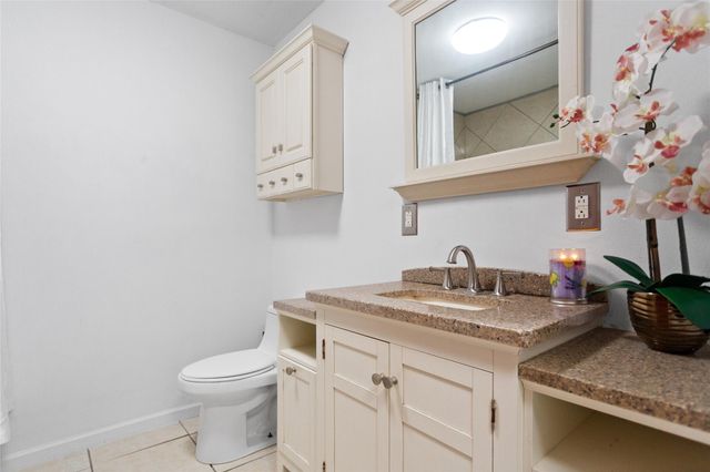 5001 Texas Avenue, La Marque, TX 77568