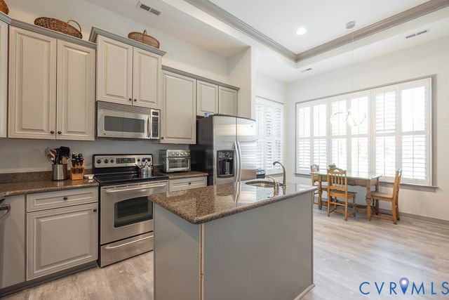 3485 Manor Grove Cir, Glen Allen, VA 23059