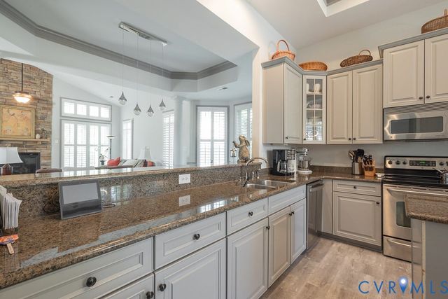 3485 Manor Grove Cir, Glen Allen, VA 23059