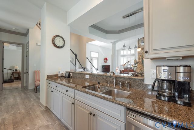 3485 Manor Grove Cir, Glen Allen, VA 23059