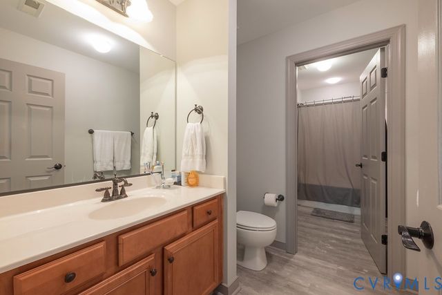 3485 Manor Grove Cir, Glen Allen, VA 23059