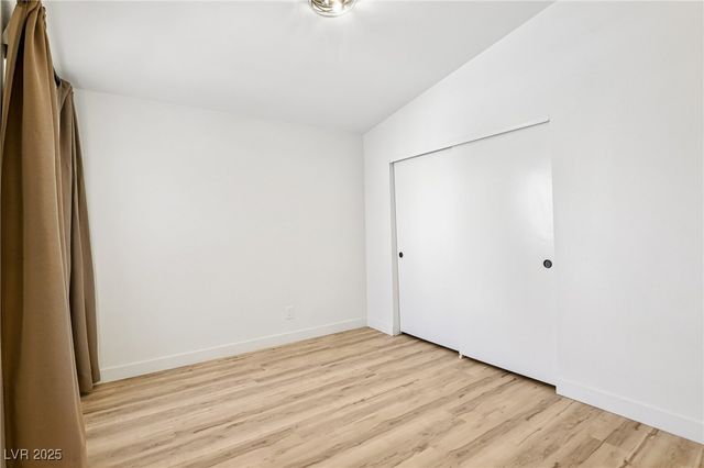 7400 Queen Palm Drive, Las Vegas, NV 89128