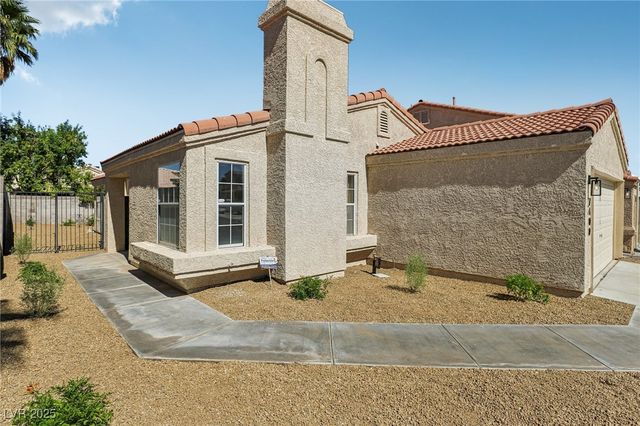 7400 Queen Palm Drive, Las Vegas, NV 89128