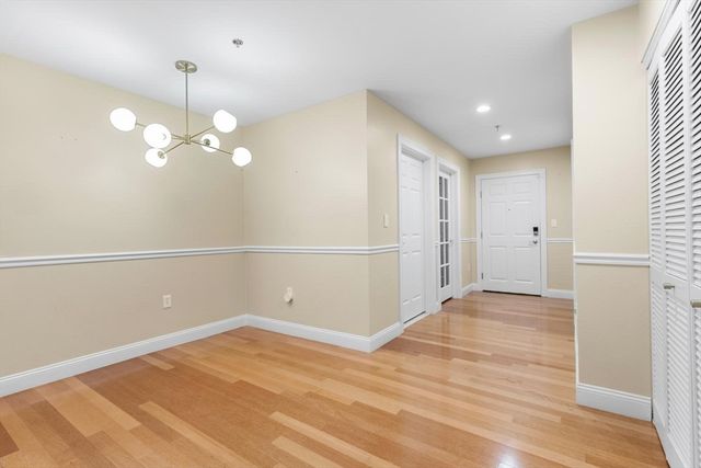 106 Washington St 23, Quincy, MA 02169