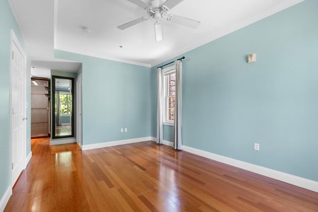 106 Washington St 23, Quincy, MA 02169