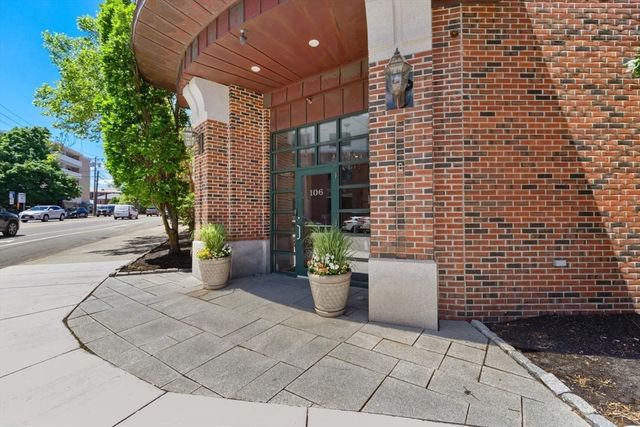 106 Washington St 23, Quincy, MA 02169