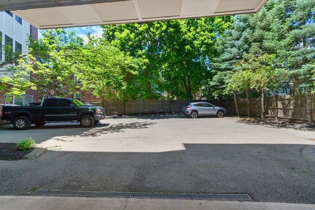 106 Washington St 23, Quincy, MA 02169