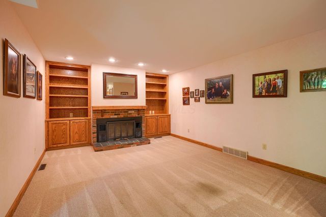 2865 Stringtown Road NW, Lancaster, OH 43130