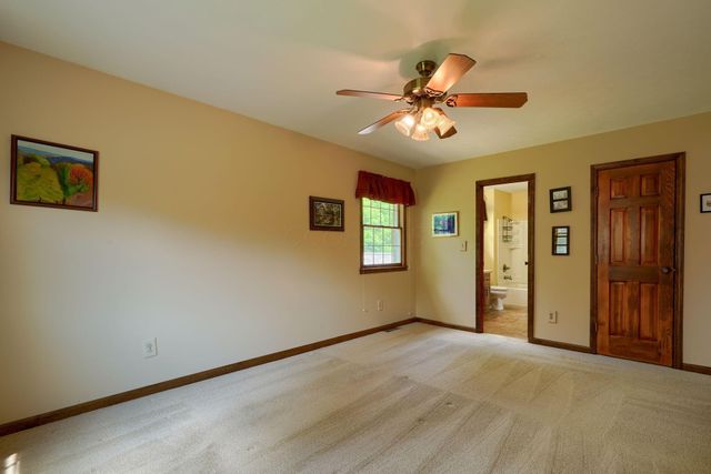 2865 Stringtown Road NW, Lancaster, OH 43130