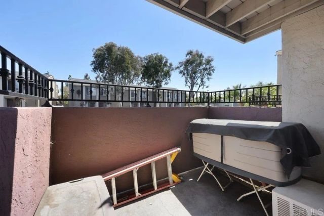 10232 Maya Linda Road 24, San Diego, CA 92126