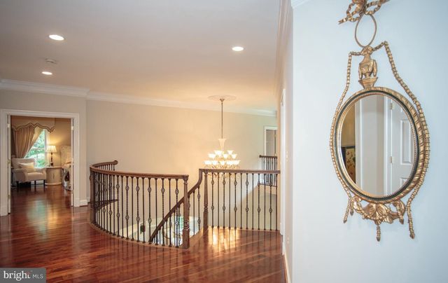 6125 OLD DOMINION DR, Mclean, VA 22101