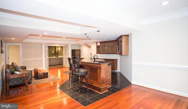 6125 OLD DOMINION DR, Mclean, VA 22101