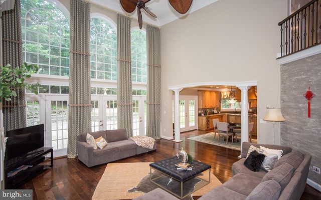 6125 OLD DOMINION DR, Mclean, VA 22101