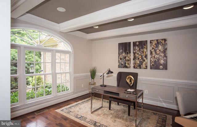 6125 OLD DOMINION DR, Mclean, VA 22101