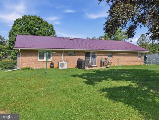10535 PEACHTREE LN, Williamsport, MD 21795