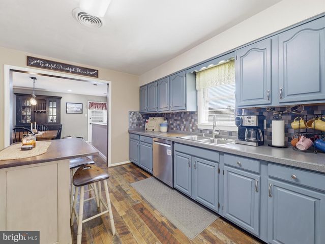 10535 PEACHTREE LN, Williamsport, MD 21795