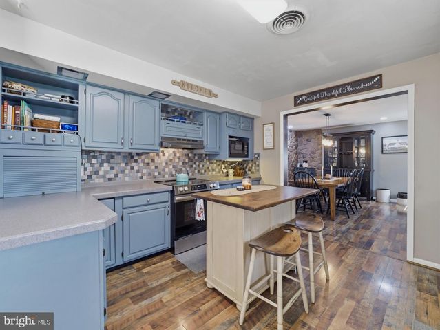 10535 PEACHTREE LN, Williamsport, MD 21795