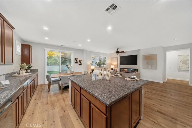 4109 Cottonwood Circle, Lake Elsinore, CA 92530