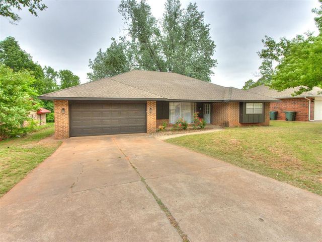 1400 Devonshire Circle, Edmond, OK 73034