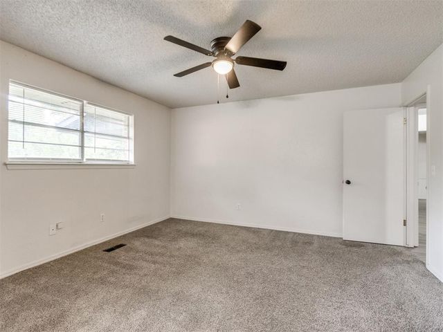 1400 Devonshire Circle, Edmond, OK 73034