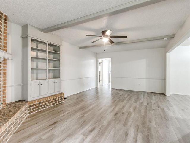 1400 Devonshire Circle, Edmond, OK 73034